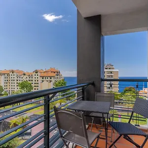 Apartamento Forum